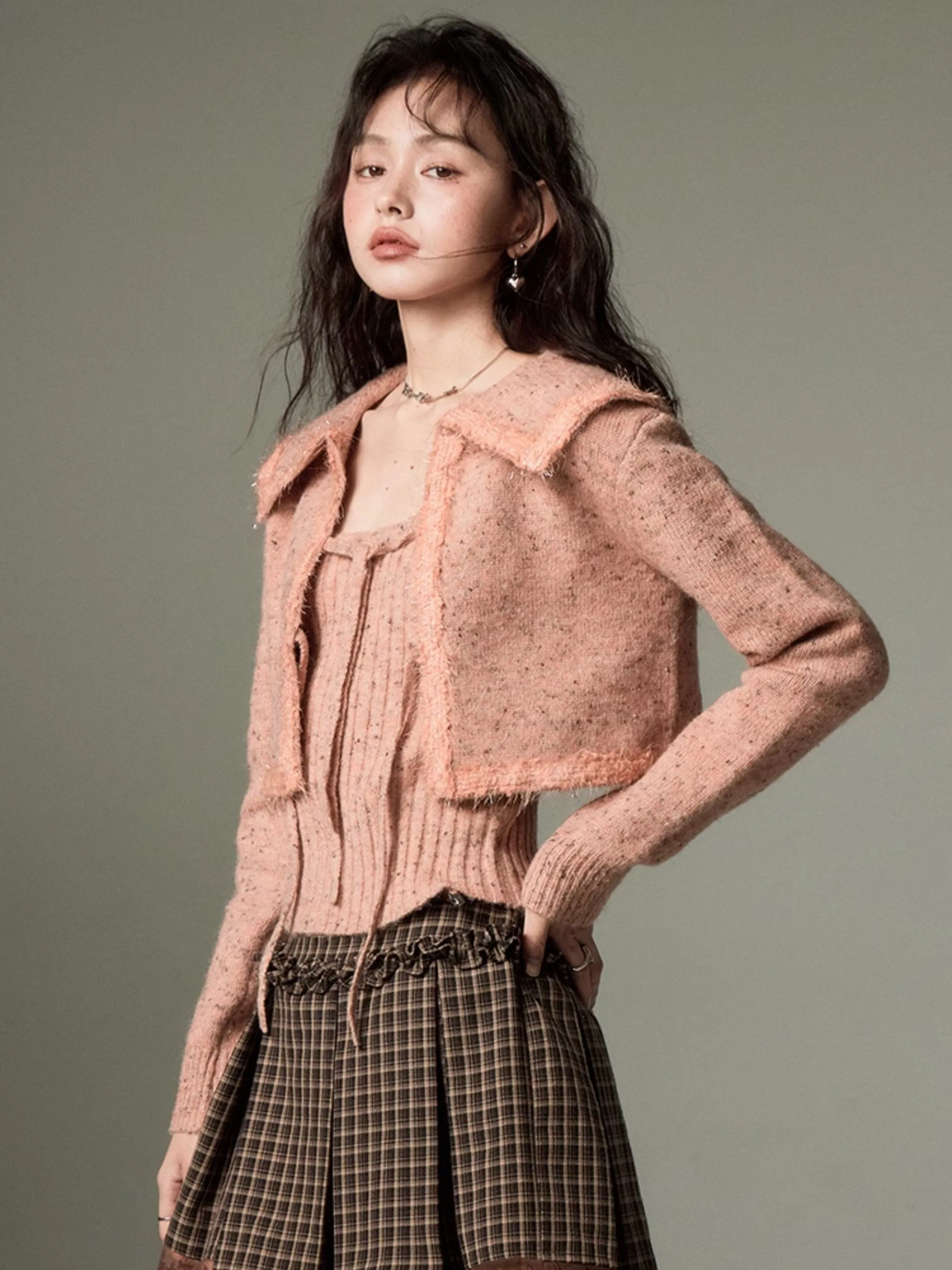 Cropped Knitted Cardigan & Camisole Set With Big Collar