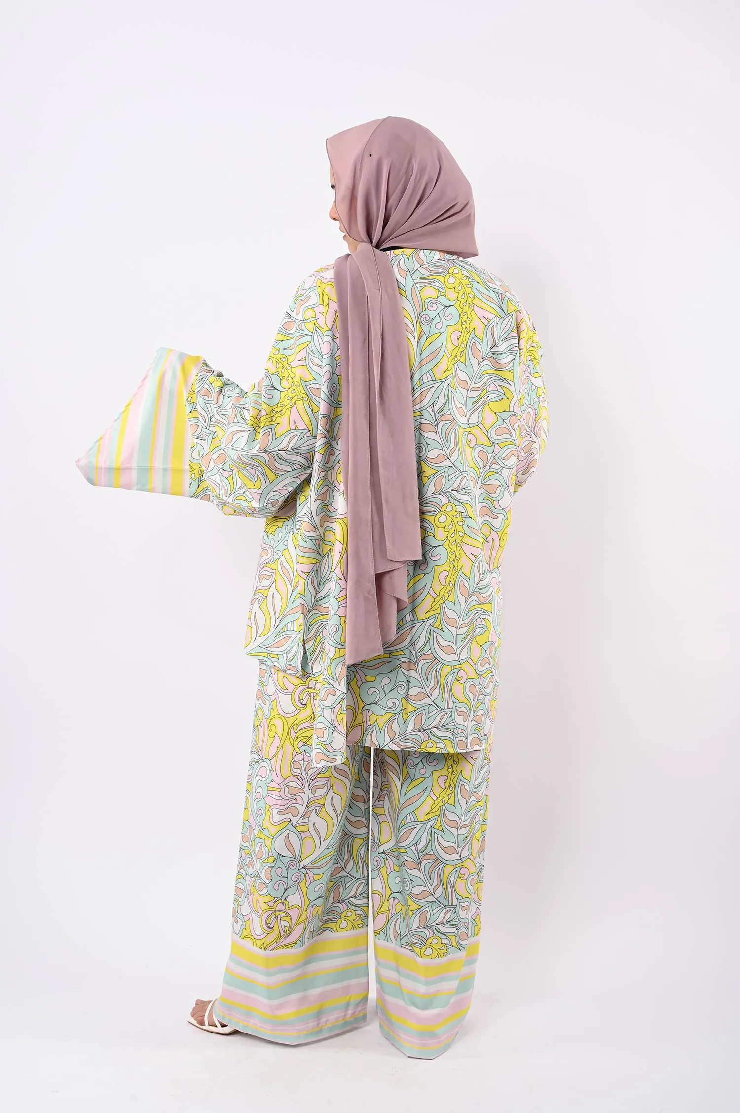 Floral Ribbed Soft kimono - Allura