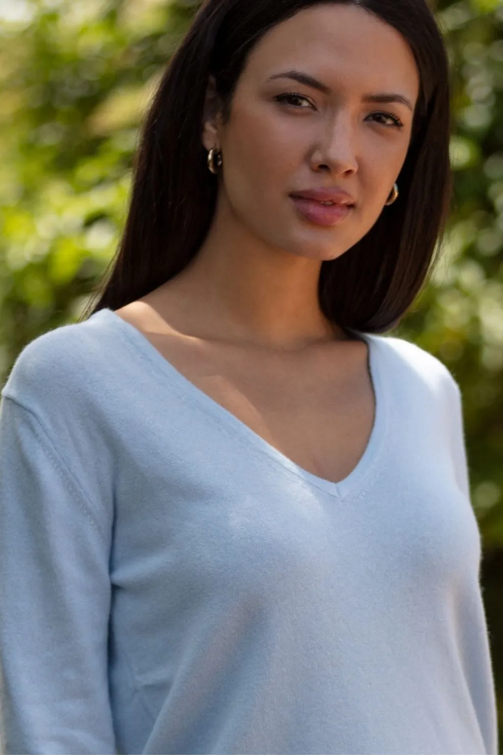 Low V-neck Ladies Cashmere Jersey