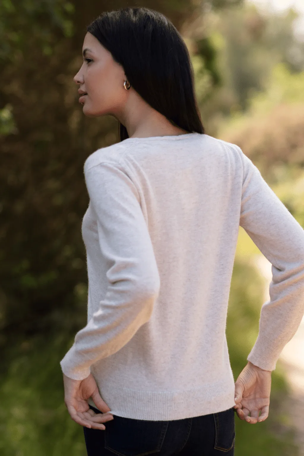Low V-neck Ladies Cashmere Jersey