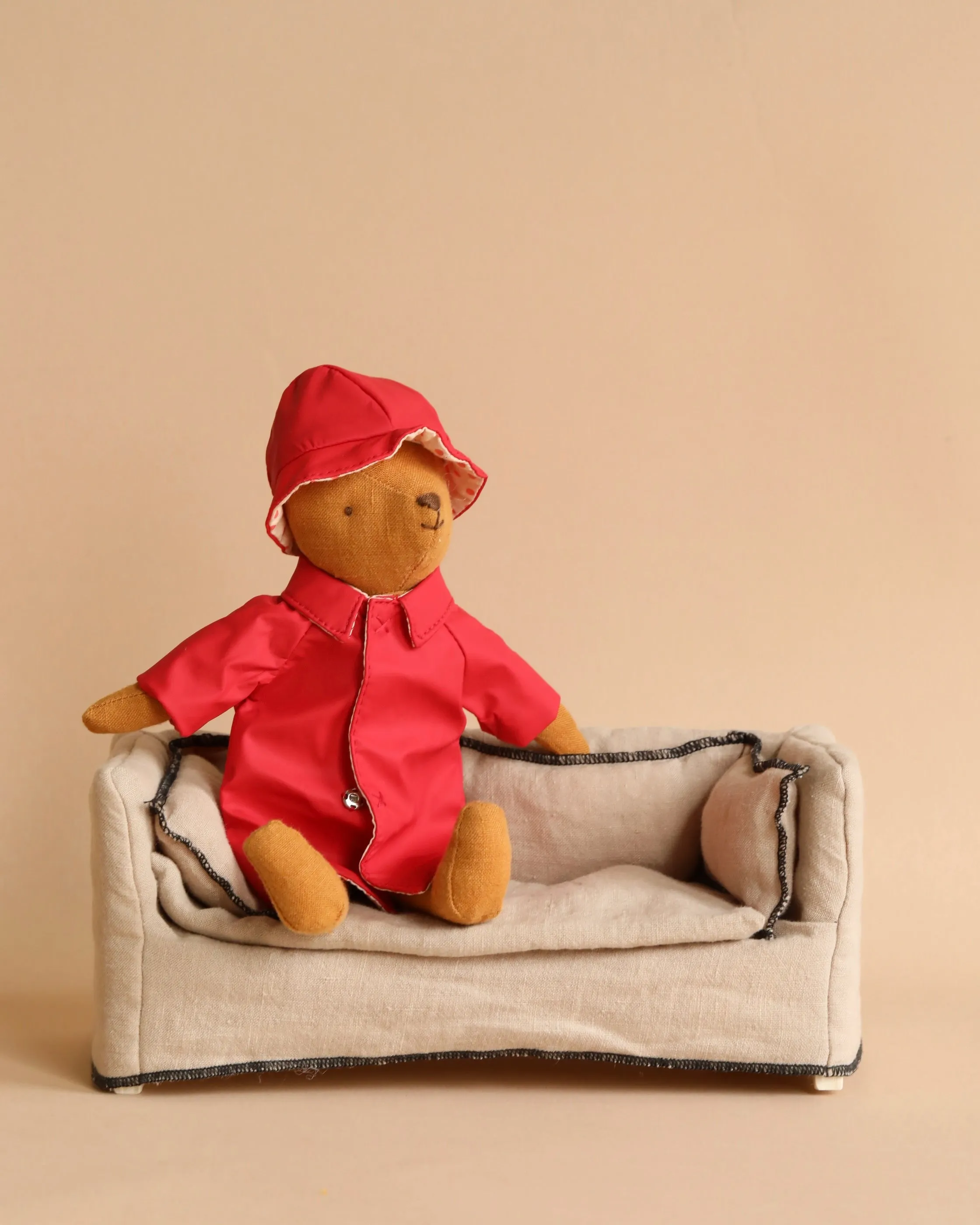 Maileg Extra Clothing: Rain Coat for Teddy Mum