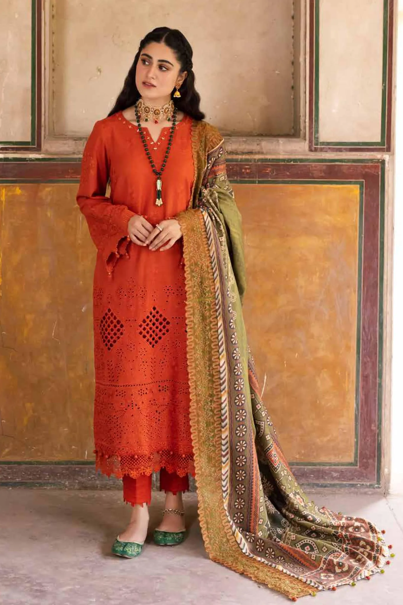 Maya by Nureh Unstitched 3 Piece Embroidered Khaddar Collection'2022-NW-69