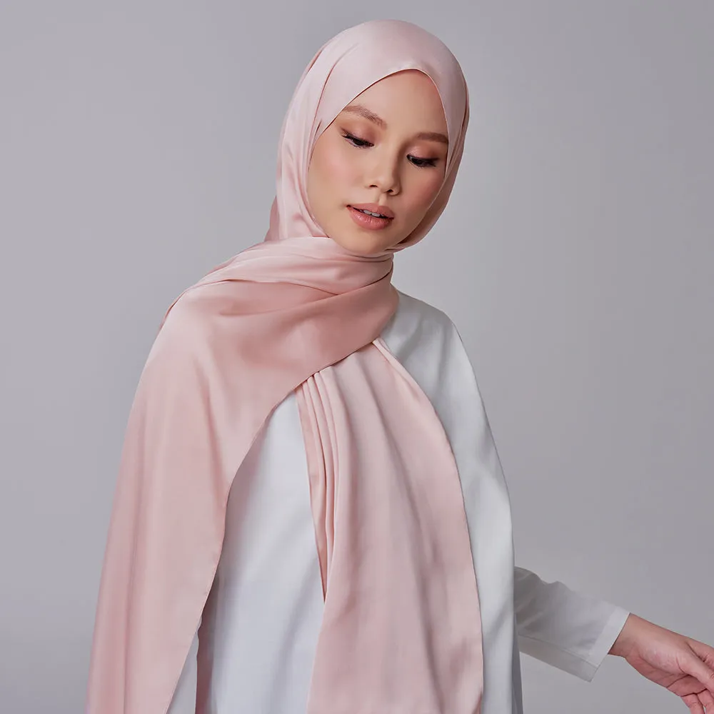 Maysaa Luxe in Roseate