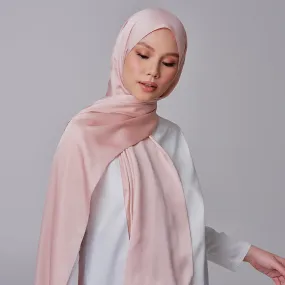 Maysaa Luxe in Roseate