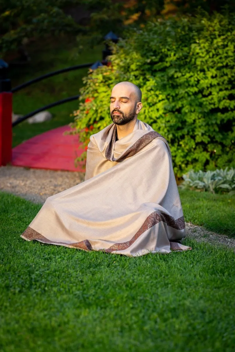 Meditation Shawl / Meditation Blanket / Prayer Shawl for Men Women (Gratitude)