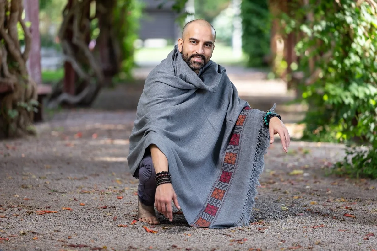 Meditation Shawl / Meditation Blanket / Prayer Shawl for Men Women (Happiness)