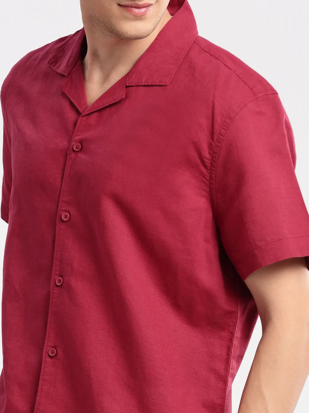Men Cuban Collar Solid Maroon Casual Shirt