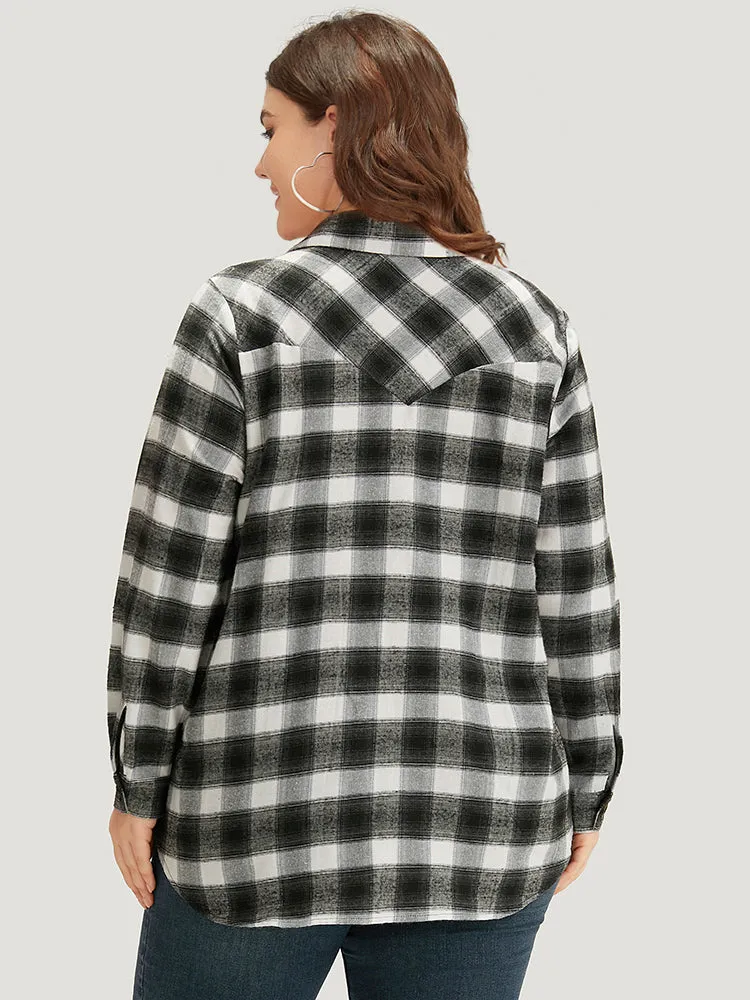 Plaid Arc Hem Pocket Button Through Shirt Collar Coat