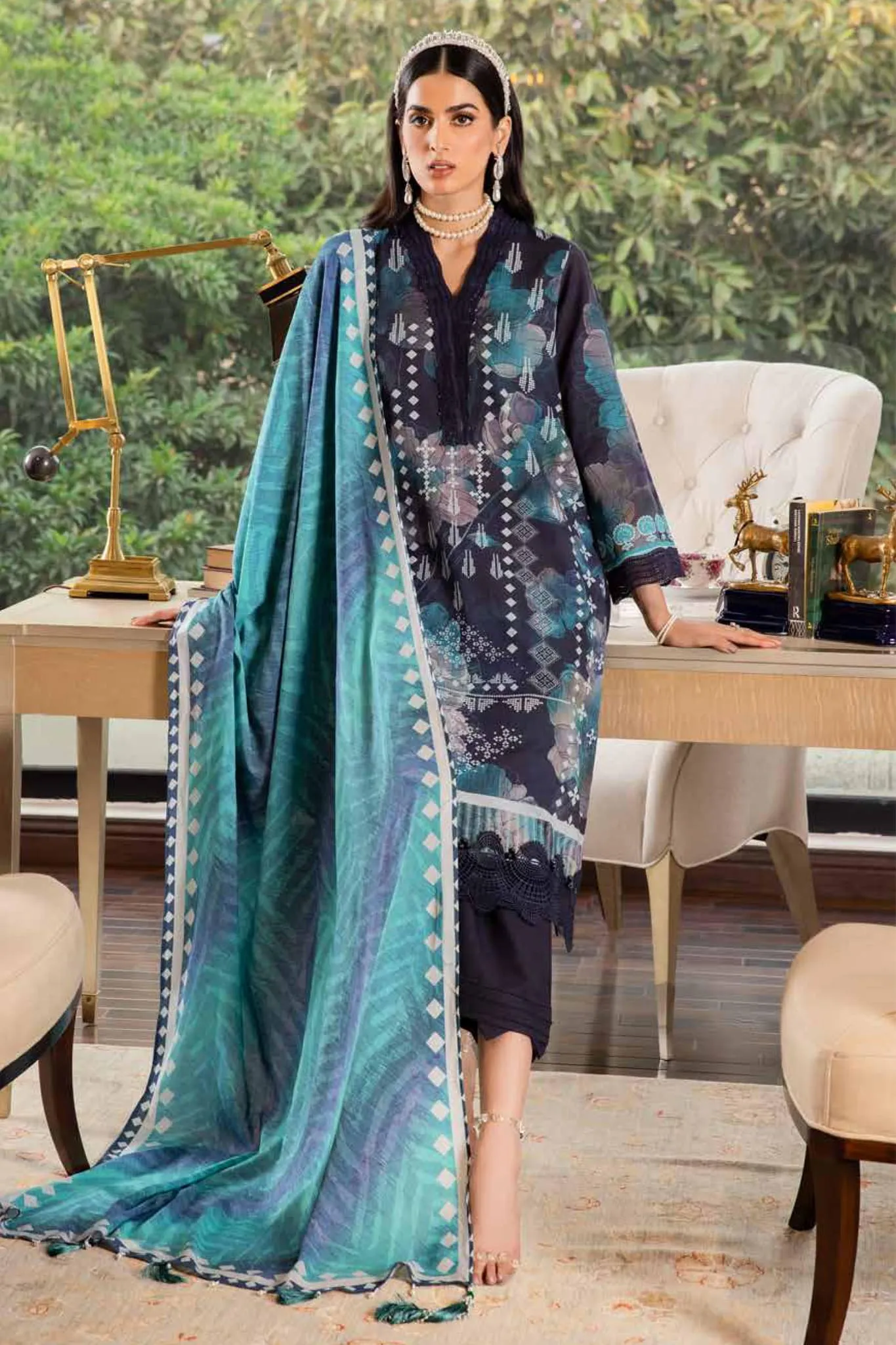 Signature Prints by Nureh Unstitched 3 Piece Khaddar Collection'2022-SP-27