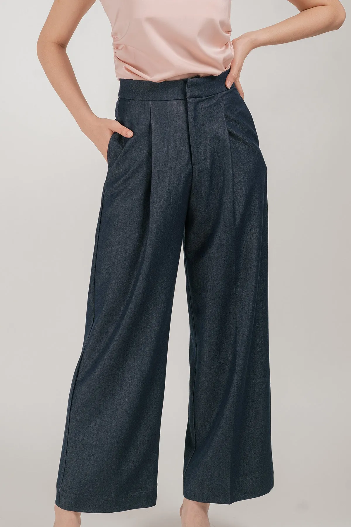 Vanorra High Waisted Flare Leg Pants