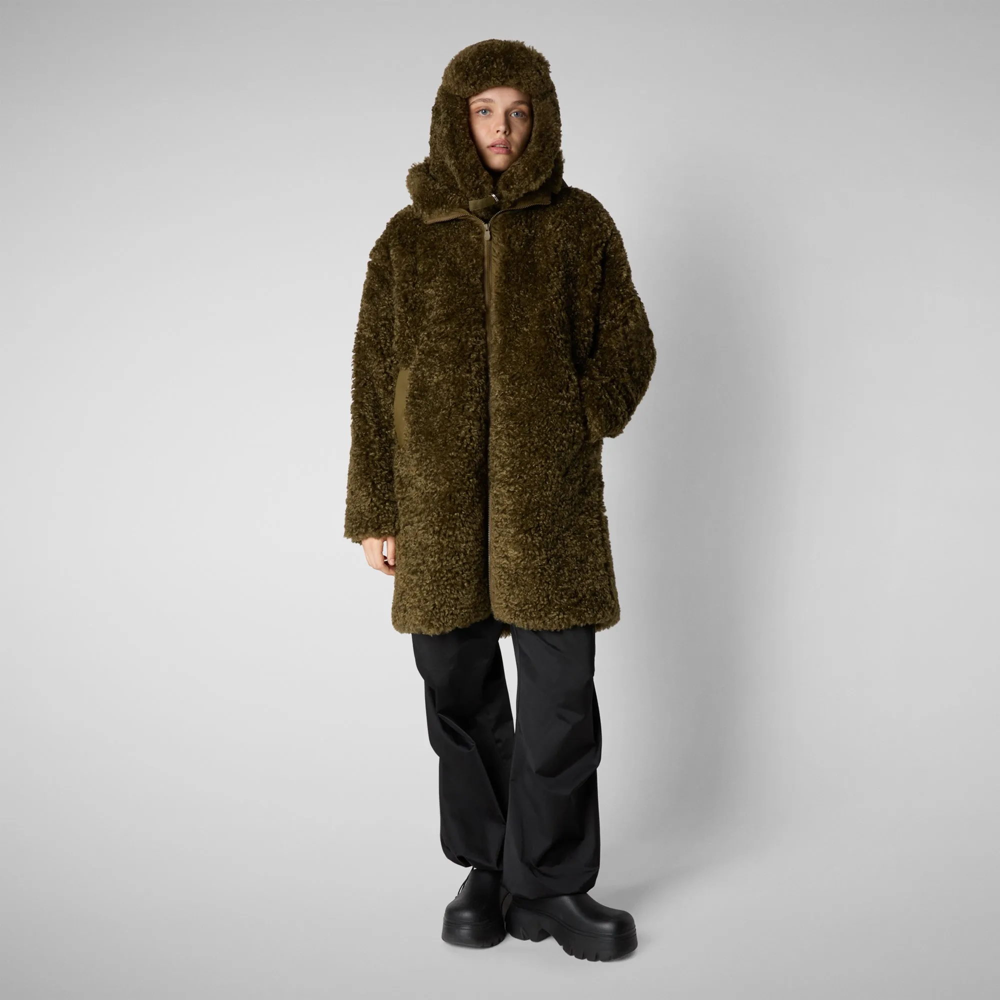 Woman's hooded jacket Angelica in bark green