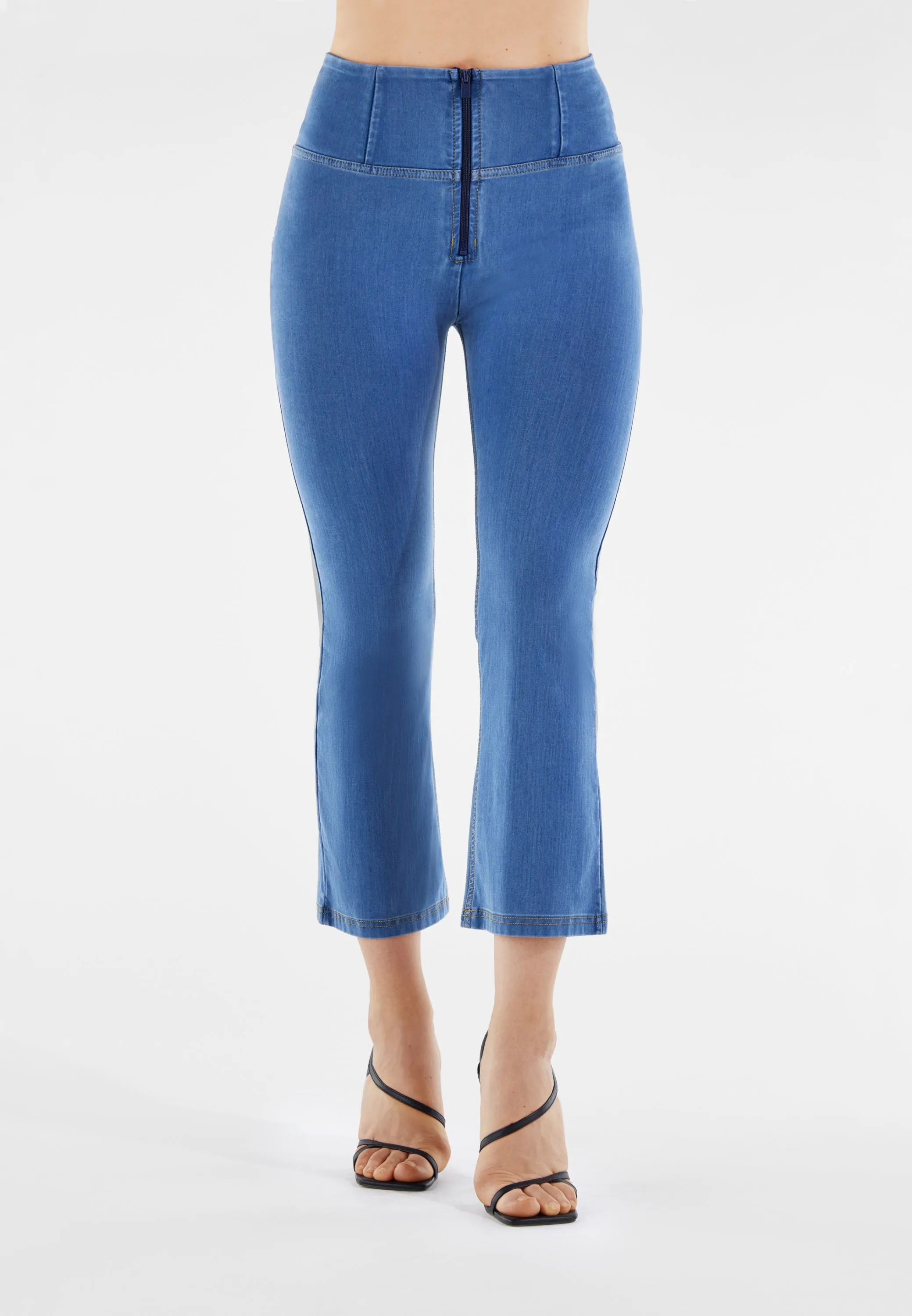 (WRUP12HS324-J4Y) Flare Denim Look Hoge Taille WR.UP® in Enkel Lengte in Super Soft Tencel