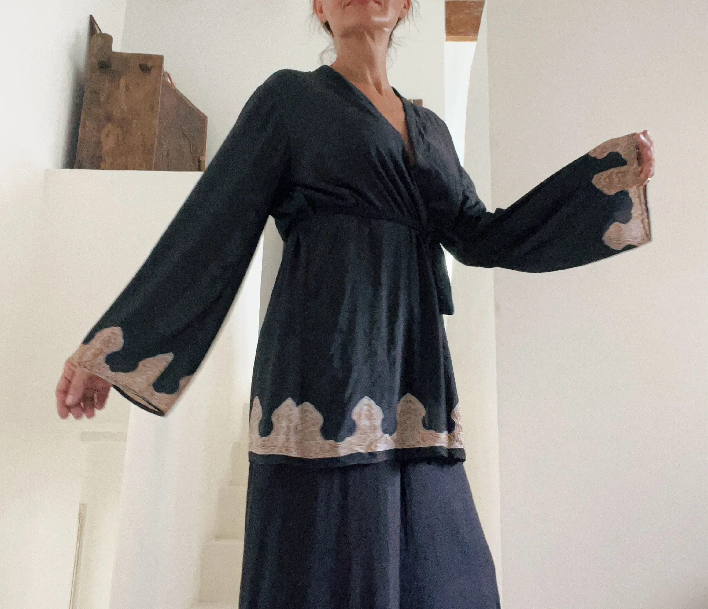 Zalika- Bamboo Silk Short Kimono Top-Charcoal